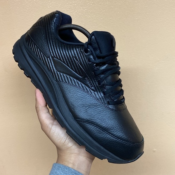 Brooks Addiction Slip Resistant Walker “Triple Black” - Picture 8 of 16